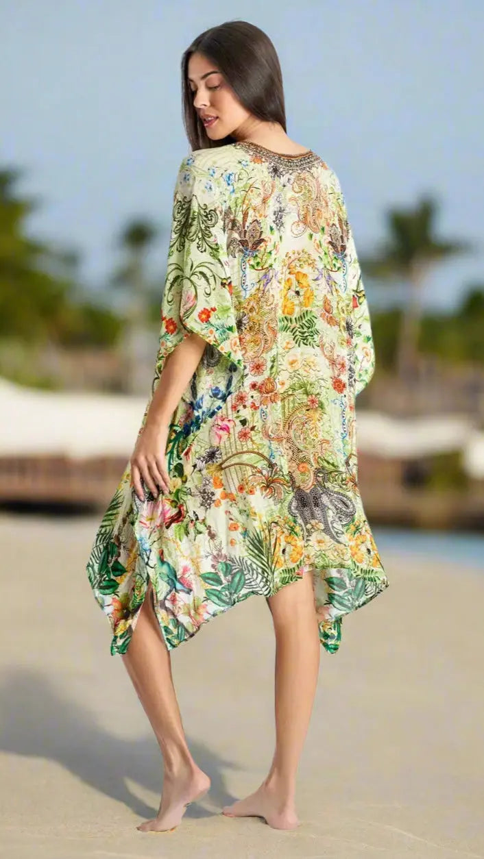 Shop Club Moda’s wide selection of women’s caftans—luxury silk caftans, cotton caftans, boho caftans, beach caftans & elegant loungewear. Perfect for vacations, parties, or everyday chic comfort.