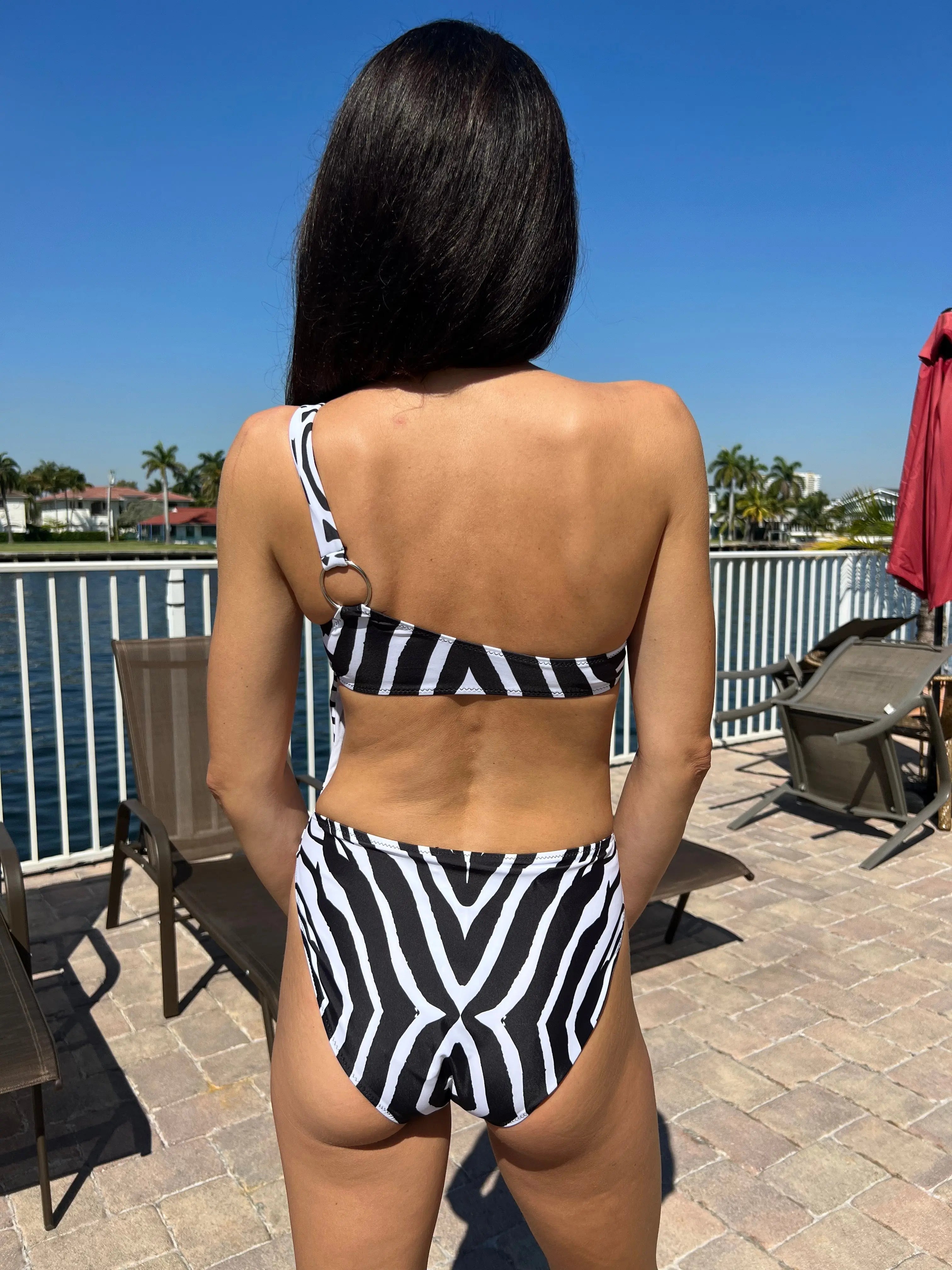 Zebra Print One Shoulder One Piece Swimsuit - La Moda Clothing