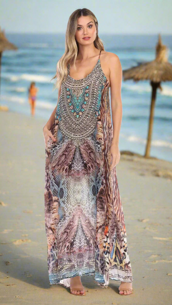 Animal Paradise Elegant Maxi Pocket Dress in Viscose Silk - La Moda Clothings