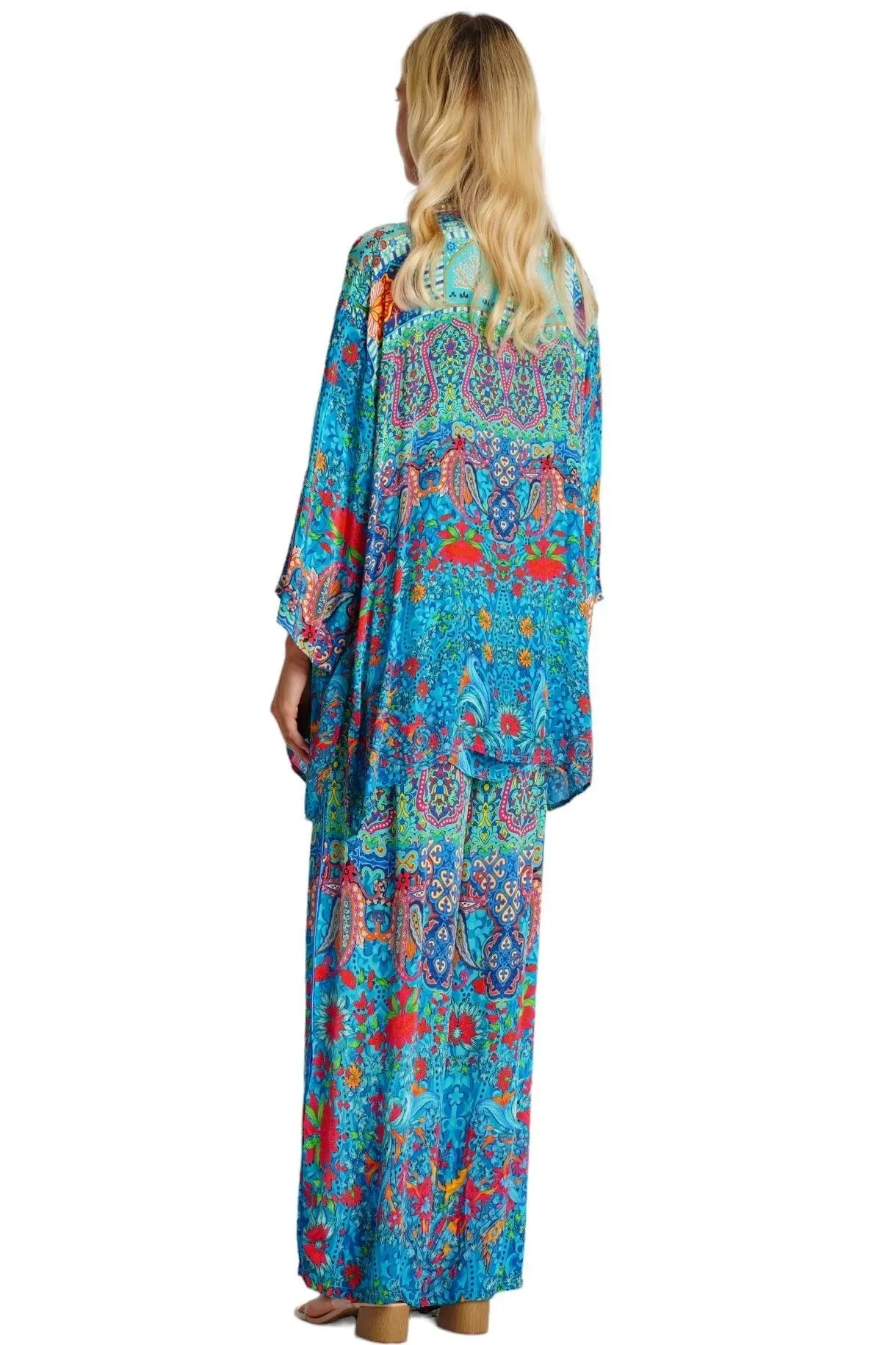 Short Resort Cape  La Moda Clothing