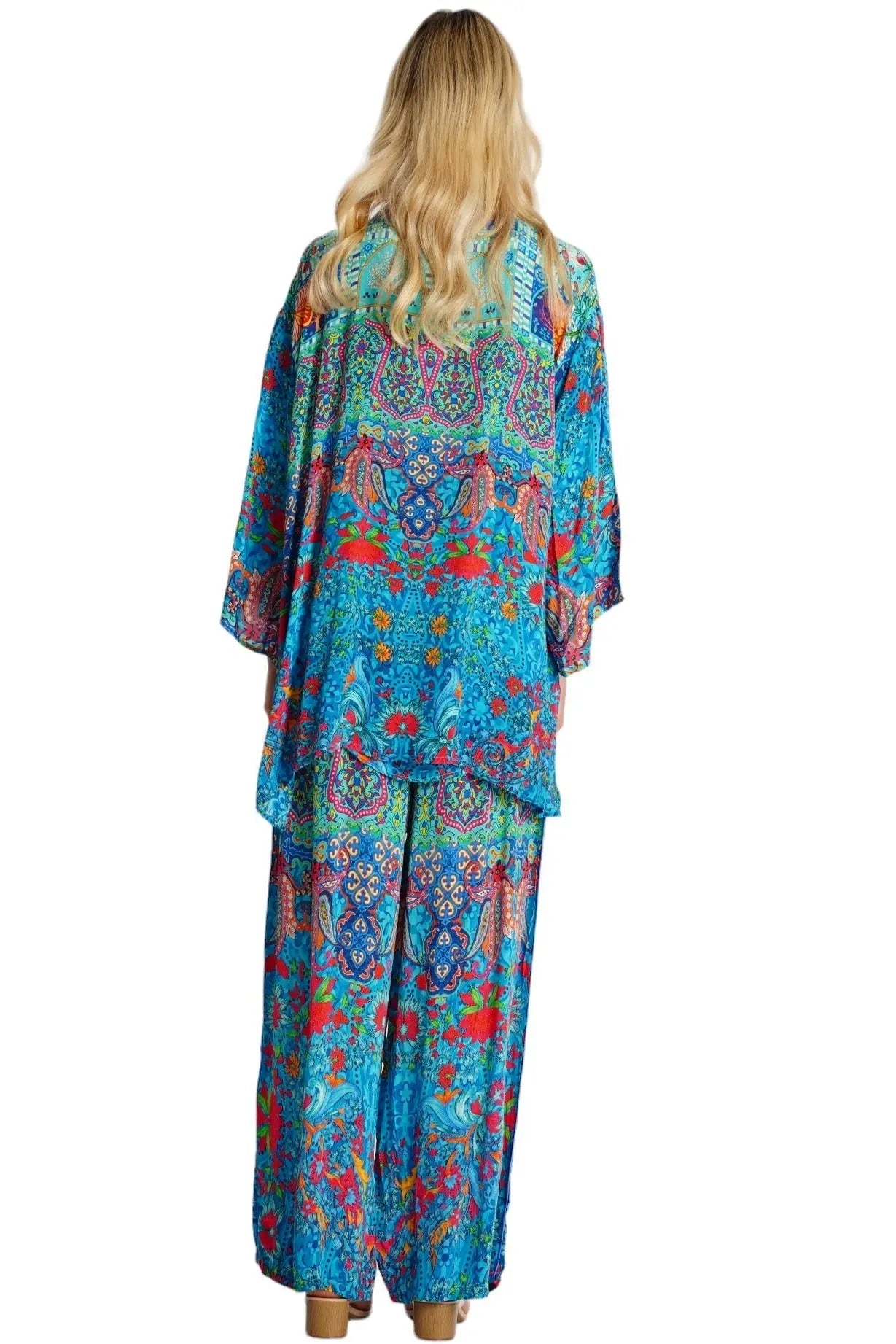 Short Resort Cape  La Moda Clothing