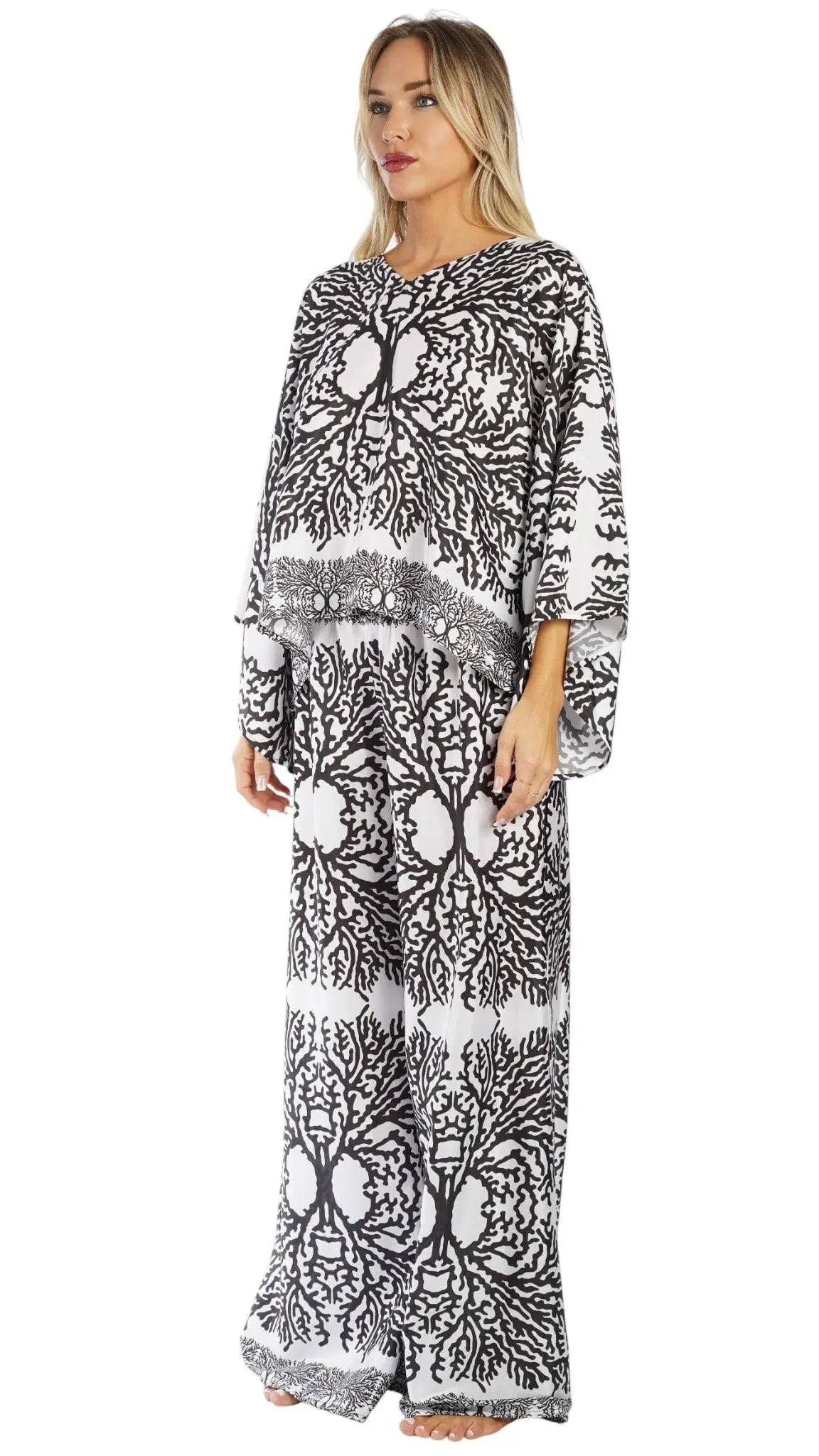 Black & White Resort Wear Set – Luxury Vacation Outfit | Club Moda Club Moda cord set