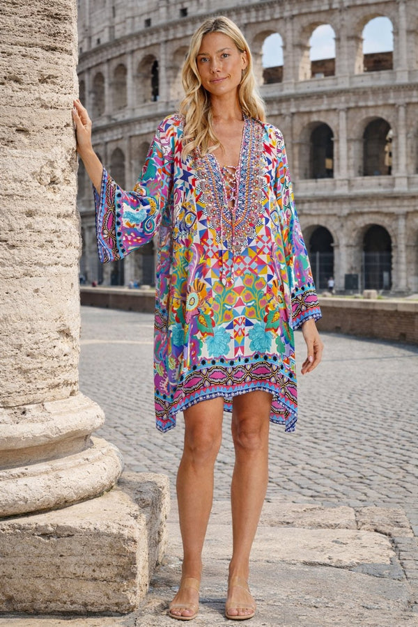 Multicolour mini dress in a short, above-the-knee cut